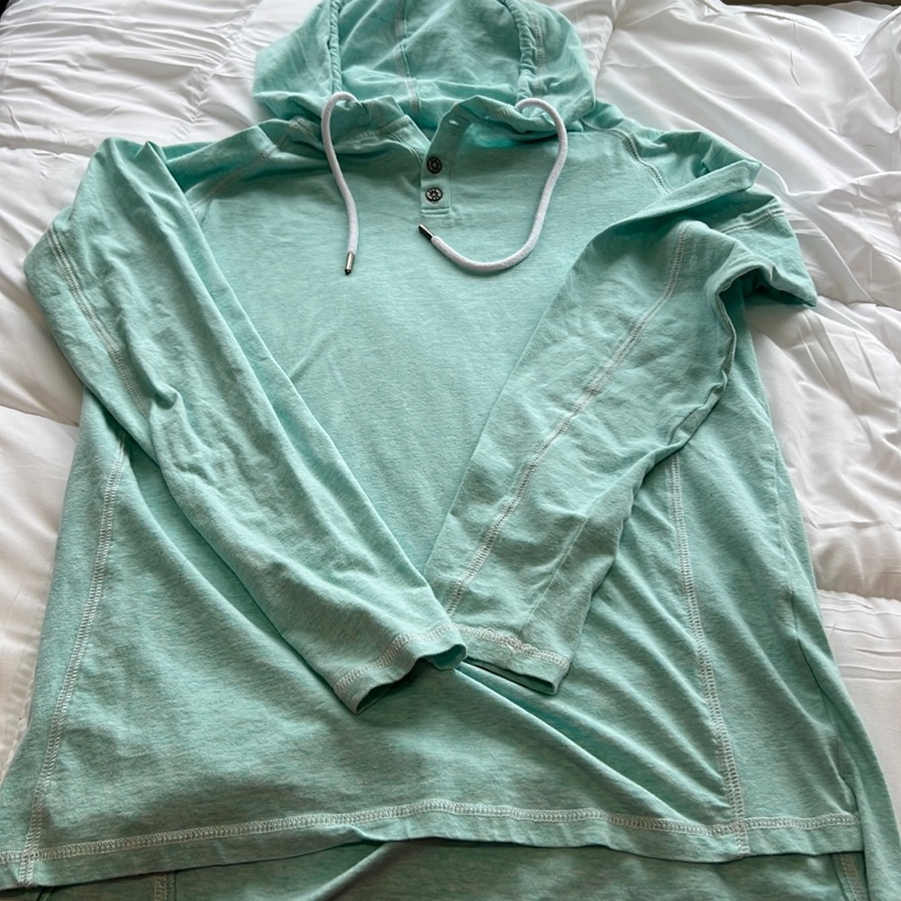 BKE light weight hoodie men’s medium